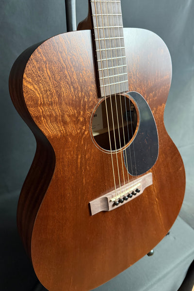 Martin 000-10E Retro Sapele Auditorium Acoustic-Electric Guitar w/ Soft Case
