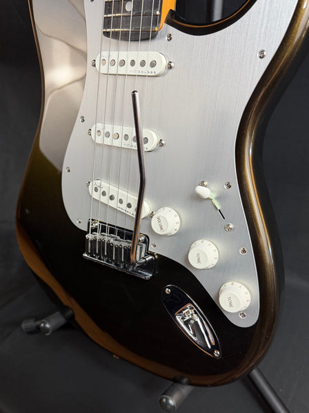 Fender American Ultra II Stratocaster Electric Guitar Texas Tea Finish w/ OHSC