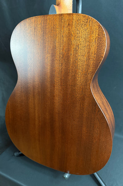 Martin 000-10E Retro Sapele Auditorium Acoustic-Electric Guitar w/ Soft Case