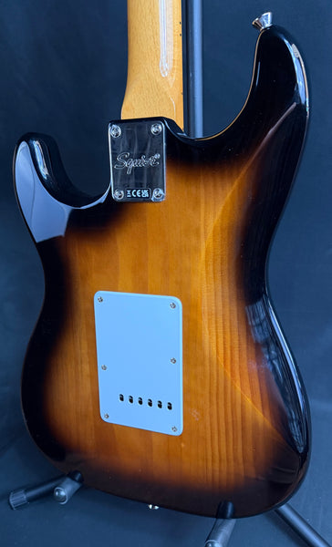 Squier Classic Vibe 50's Stratocaster Electric Guitar 2-Tone Sunburst Finish