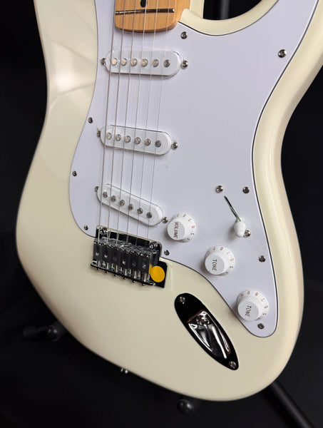 Fender Standard Stratocaster (2026) Electric Guitar Olympic White Finish (929)