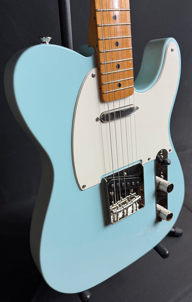 Squier Classic Vibe 50's Telecaster Electric Guitar Sonic Blue Finish (728)