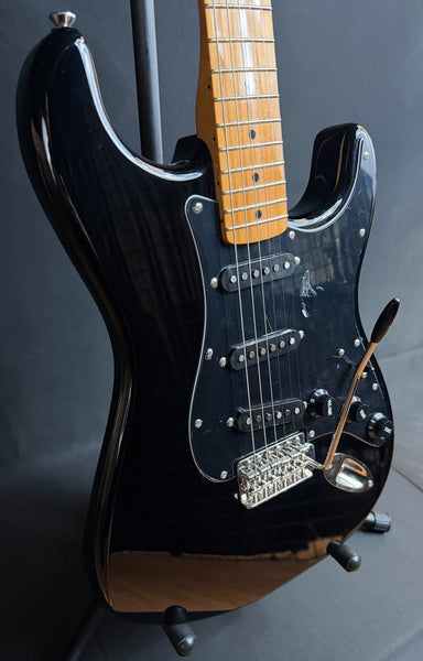 Squier Classic Vibe 70's Statocaster Electric Guitar Gloss Black Finish (119)
