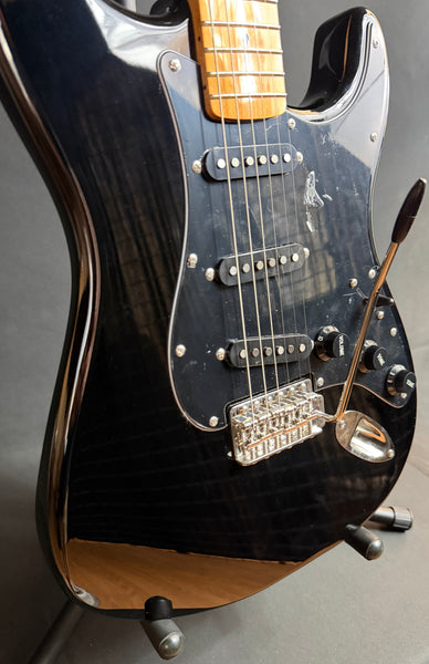 Squier Classic Vibe 70's Statocaster Electric Guitar Gloss Black Finish (119)