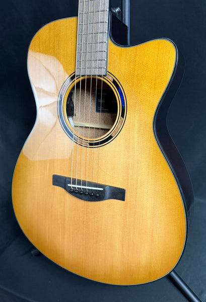 Yamaha TAS1 C TransAcoustic Folk Cutaway Acoustic-Electric Guitar Sand Burst Finish w/ Soft Case