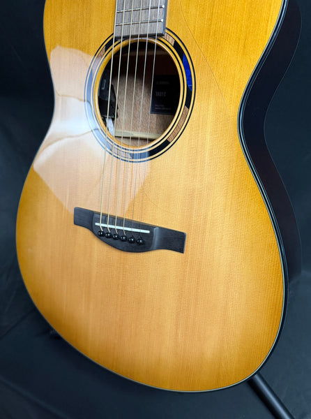 Yamaha TAS1 C TransAcoustic Folk Cutaway Acoustic-Electric Guitar Sand Burst Finish w/ Soft Case