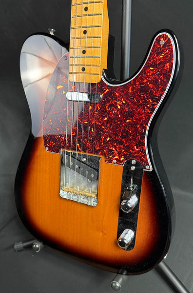 Fender Vintera '50s Telecaster Electric Guitar 2-Color Sunburst w/ Tweed Case