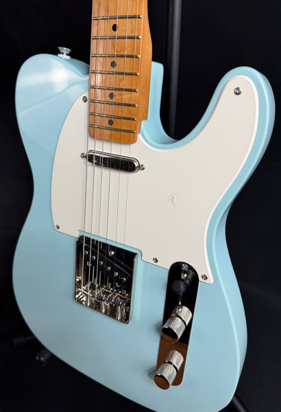 Squier Classic Vibe 50's Telecaster Electric Guitar Sonic Blue Finish (371)