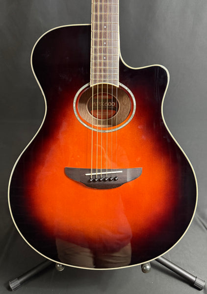 Yamaha APX600OVS Thin Body Acoustic-Electric Guitar Old Violin Sunburst