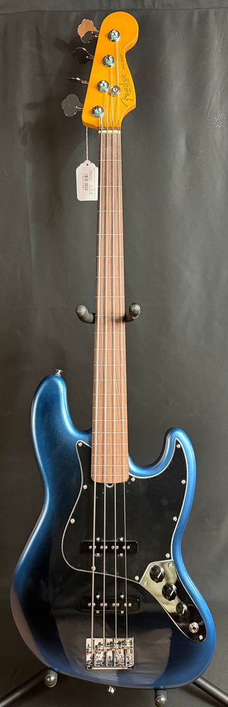 Fender American Professional II Jazz Bass Fretless 4-String Bass Guitar Dark Night w/ OHSC