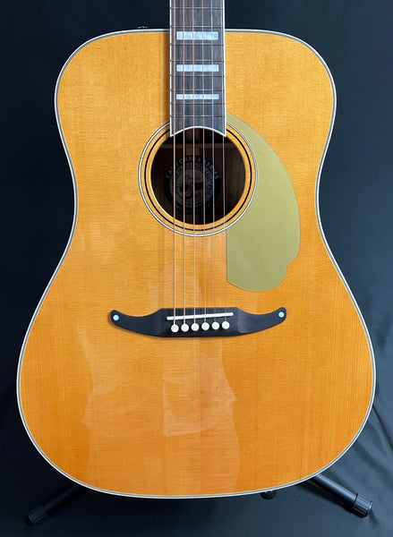 Fender King Vintage Dreadnought Acoustic-Electric Guitar Aged Natural w/ OHSC