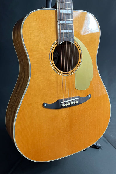 Fender King Vintage Dreadnought Acoustic-Electric Guitar Aged Natural w/ OHSC