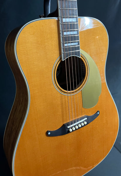 Fender King Vintage Dreadnought Acoustic-Electric Guitar Aged Natural w/ OHSC
