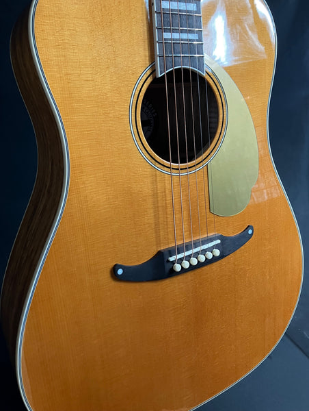 Fender King Vintage Dreadnought Acoustic-Electric Guitar Aged Natural w/ OHSC