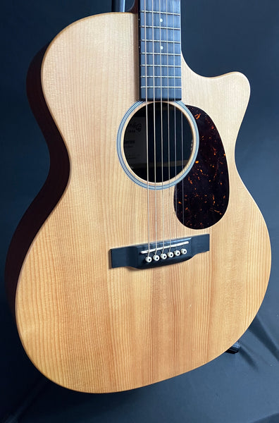 Martin GPCX1AE Grand Performance Cutaway Acoustic-Electric Guitar Natural w/ Gig Bag