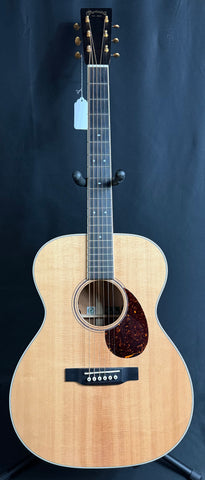 Martin OME Cherry Orchestra Acoustic-Electric Guitar Natural Finish w/ OHSC