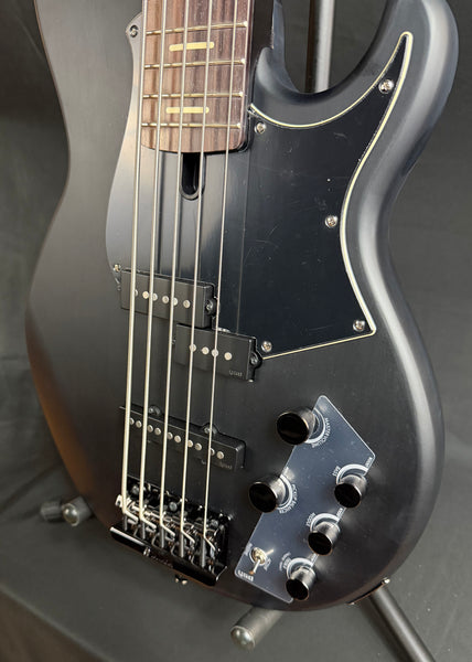 Yamaha BB735A Broad Bass 5-String Bass Guitar Translucent Matte Black w/ Gig Bag (054)
