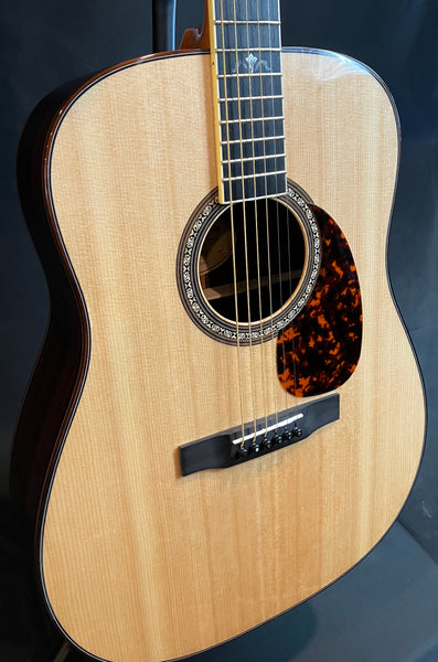 Larrivee D-19 Rosewood Flying Eagle Reissue Dreadnought Acoustic Guitar Gloss Natural w/ Case