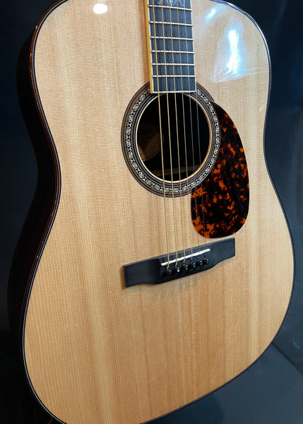 Larrivee D-19 Rosewood Flying Eagle Reissue Dreadnought Acoustic Guitar Gloss Natural w/ Case