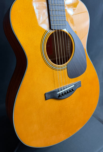 Yamaha FS5 GL Red Label Folk Acoustic Guitar Gloss Vintage Natural w/ OHSC (04A)