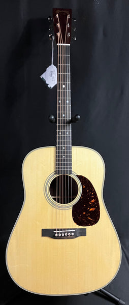 Martin D-28 (2025) Dreadnought Acoustic Guitar Gloss Natural Finish w/ Case