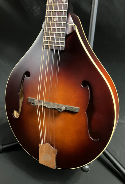 Loar LM-110 "Honey Creek" Hand-Carved A-Style Mandolin Vintage Brown Burst