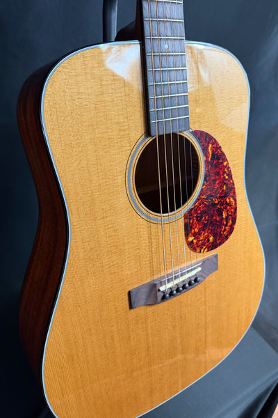 Bristol by Blueridge BL-140 Deluxe Dreadnought Acoustic Guitar Gloss Natural w/ Gig Bag