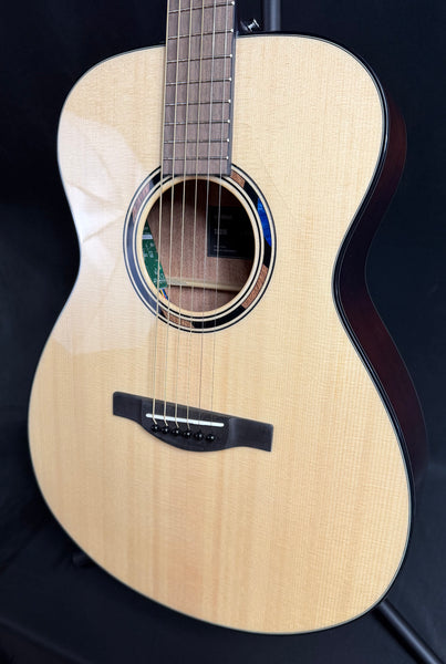 Yamaha TAS1E TransAcoustic Folk Acoustic-Electric Guitar Gloss Natural w/ Soft Case