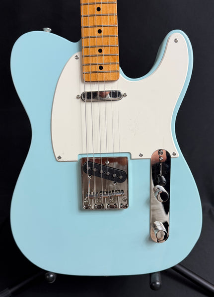 Squier Classic Vibe 50's Telecaster Electric Guitar Sonic Blue Finish (505)