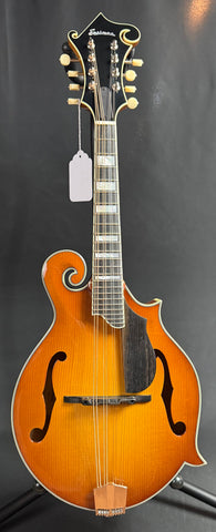 Eastman MD615-GB F-Style Mandolin Goldburst Finish w/ Case + K&K Duotone