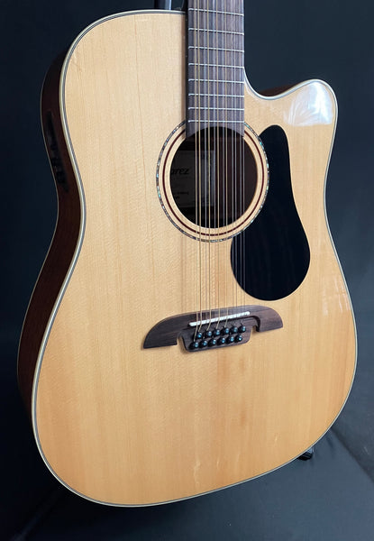 Cordoba GK Pro Negra Nylon-String Classical Cutaway Acoustic-Electric Guitar w/ OHSC