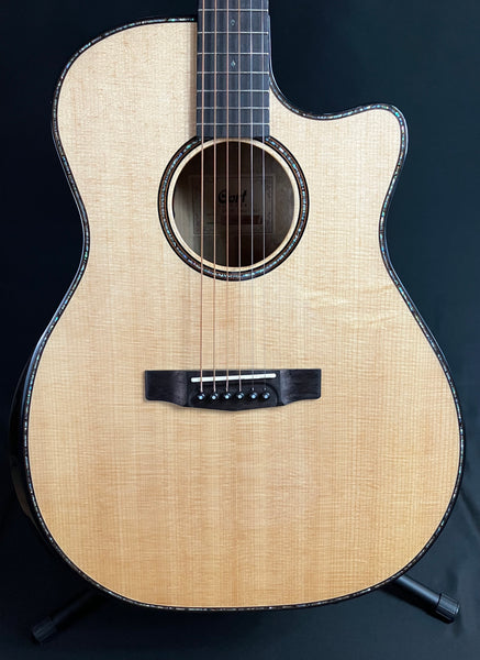Cort GA-MY Grand Regal Bevel Myrtlewood Acoustic-Electric Guitar Gloss Natural