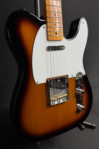 Fender Vintera II '50s Nocaster Electric Guitar 2-Tone Sunburst Finish w/ Gig Bag