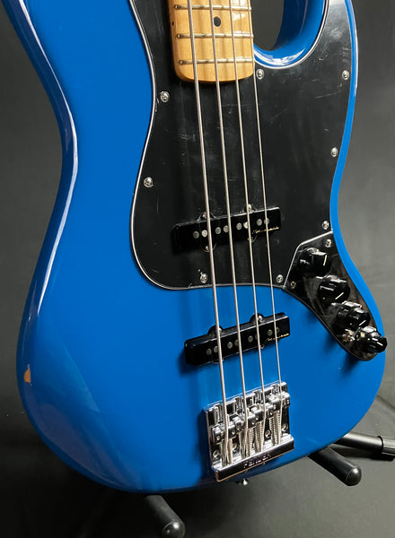 Fender Player II Modified Active Jazz Bass 4-String Bass Guitar Electric Blue w/ Gig Bag