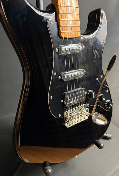 Squier Classic Vibe 70's Stratocaster HSS Electric Guitar Gloss Black (950)