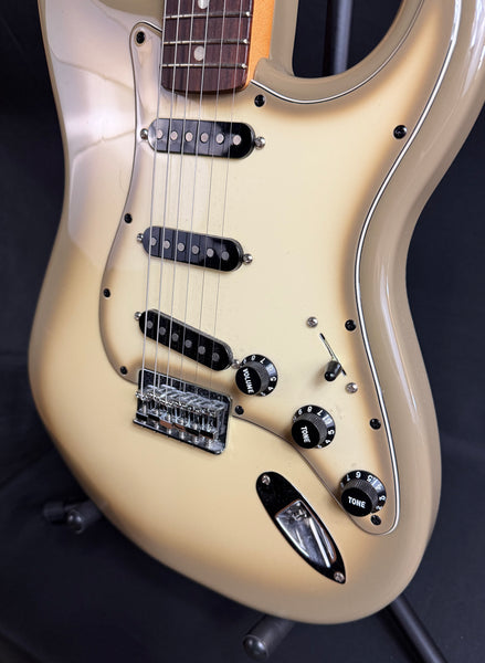 Fender 70th Anniversary Vintera II Stratocaster Electric Guitar Antigua w/ OHSC