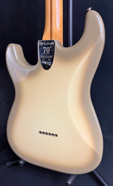 Fender 70th Anniversary Vintera II Stratocaster Electric Guitar Antigua w/ OHSC