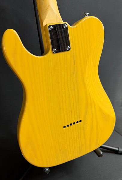 G&L Tribute ASAT Classic Electric Guitar Butterscotch Blonde Finish