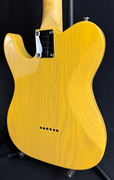 G&L Tribute ASAT Classic Electric Guitar Butterscotch Blonde Finish