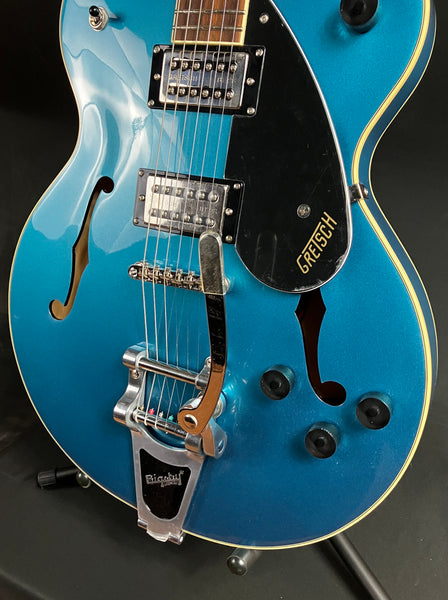 Gretsch G2622T Streamliner Semi-Hollow Body Electric Guitar w/ Bigsby Riviera Blue
