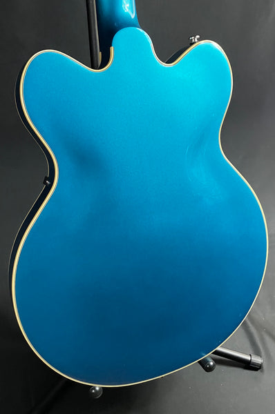 Gretsch G2622T Streamliner Semi-Hollow Body Electric Guitar w/ Bigsby Riviera Blue