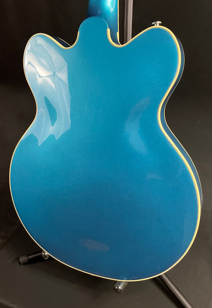 Gretsch G2622T Streamliner Semi-Hollow Body Electric Guitar w/ Bigsby Riviera Blue