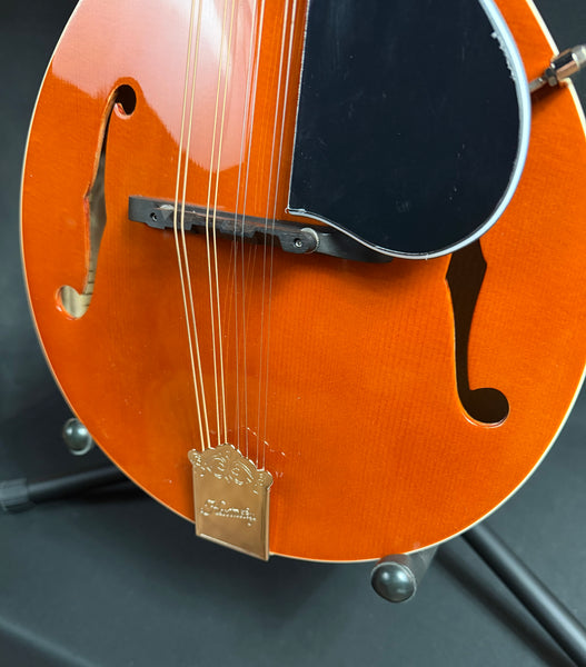 Kentucky KM-252 Artist Deluxe A-Style Mandolin Transparent Amber w/ Gig Bag