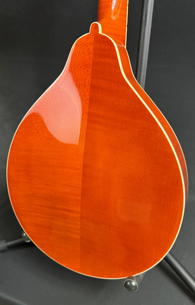 Kentucky KM-252 Artist Deluxe A-Style Mandolin Transparent Amber w/ Gig Bag