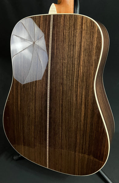 Martin D-28 Modern Deluxe Dreadnought Acoustic Guitar Natural Gloss w/ Case