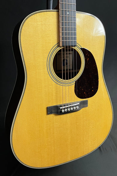 Martin D-28 Billy Strings Dreadnought Acoustic Guitar Vintage Natural Finish w/ Case (017)