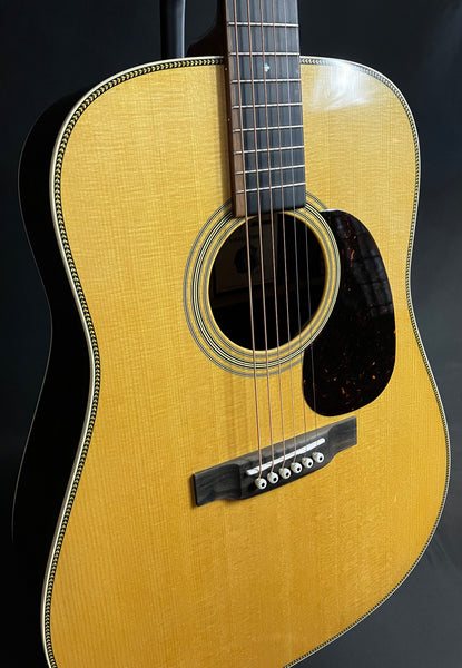 Martin D-28 Billy Strings Dreadnought Acoustic Guitar Vintage Natural Finish w/ Case (017)