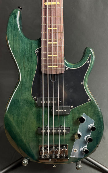 Yamaha BB735A Broad Bass 5-String Bass Guitar Indigo Blue w/ Gig Bag (331)