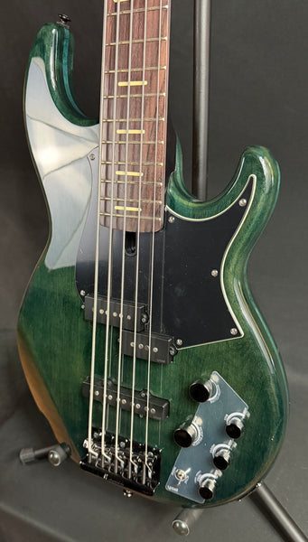 Yamaha BB735A Broad Bass 5-String Bass Guitar Indigo Blue w/ Gig Bag (331)