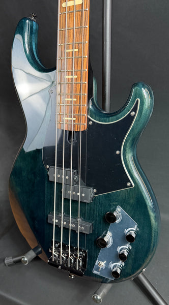 Yamaha BB734A Broad Bass 4-String Bass Guitar Indigo Blue Finish w/ Gig Bag (040)